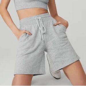 Alo Yoga High-Waist Easy Sweat Short Athletic Heather Grey XS NWT